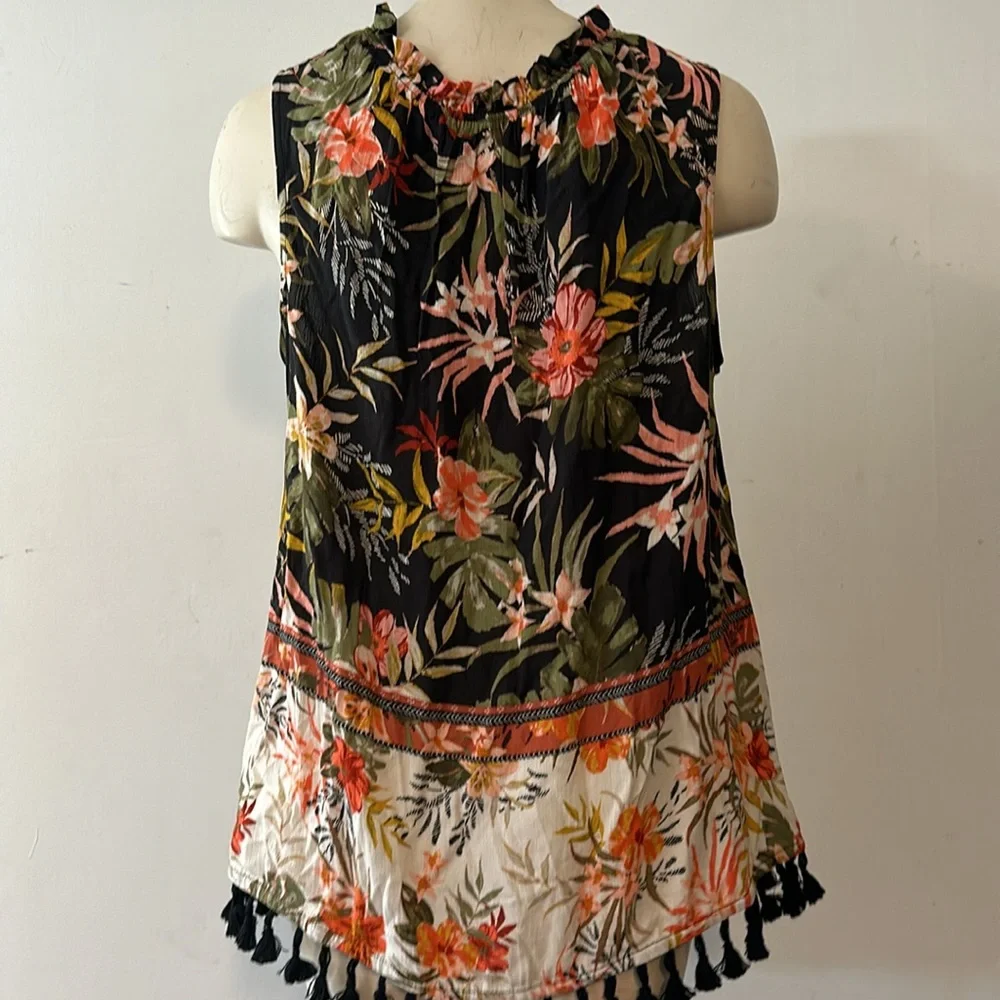 Bohemian blouse XL Style Co. tassel bottom NwT - Picture 5 of 5